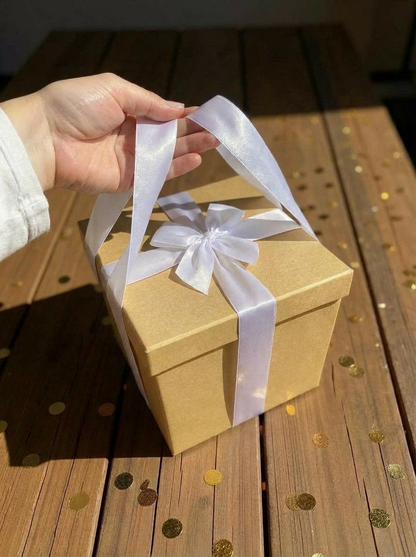 STAR Kraft Hediye Kutusu Seti – 2’li Street Boxes | Elde Tutmalı Beyaz Saten Kurdeleli | 22x22x20 cm & 18x18x15 cm